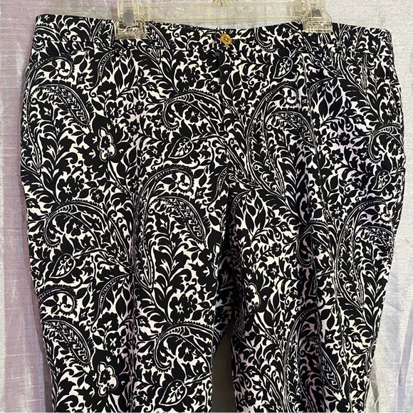 Lauren by Ralph Lauren floral stretch pants, 3 pocket GUC SZ 16W nice pants - Picture 3 of 11